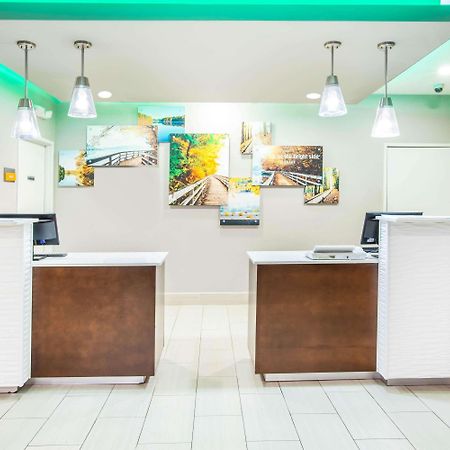 La Quinta Inn And Suites By Wyndham Элкхарт Экстерьер фото