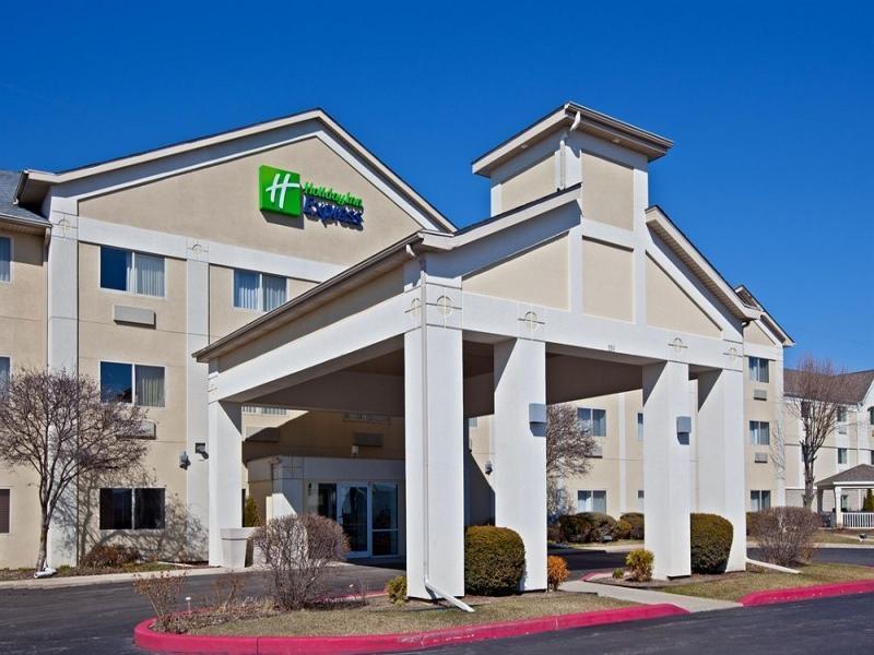 La Quinta Inn And Suites By Wyndham Элкхарт Экстерьер фото