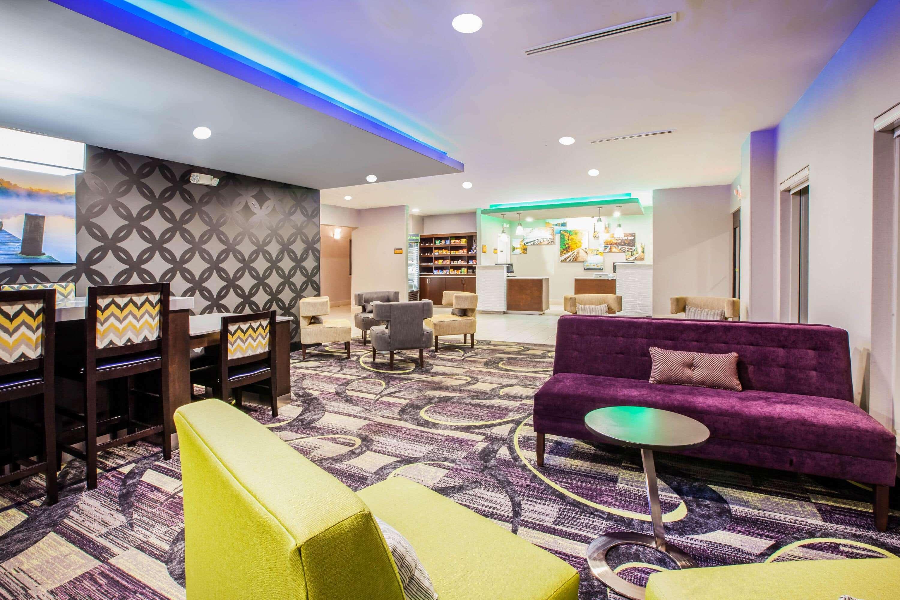 La Quinta Inn And Suites By Wyndham Элкхарт Экстерьер фото
