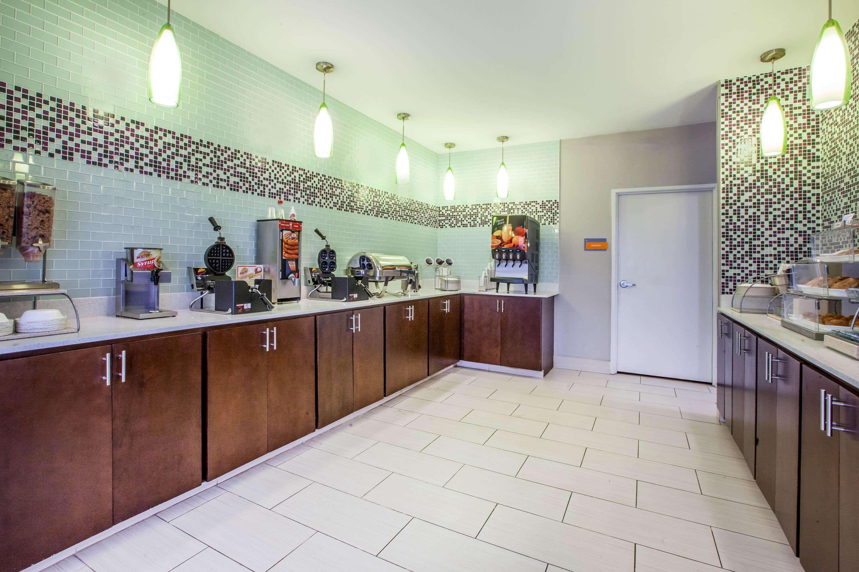 La Quinta Inn And Suites By Wyndham Элкхарт Экстерьер фото