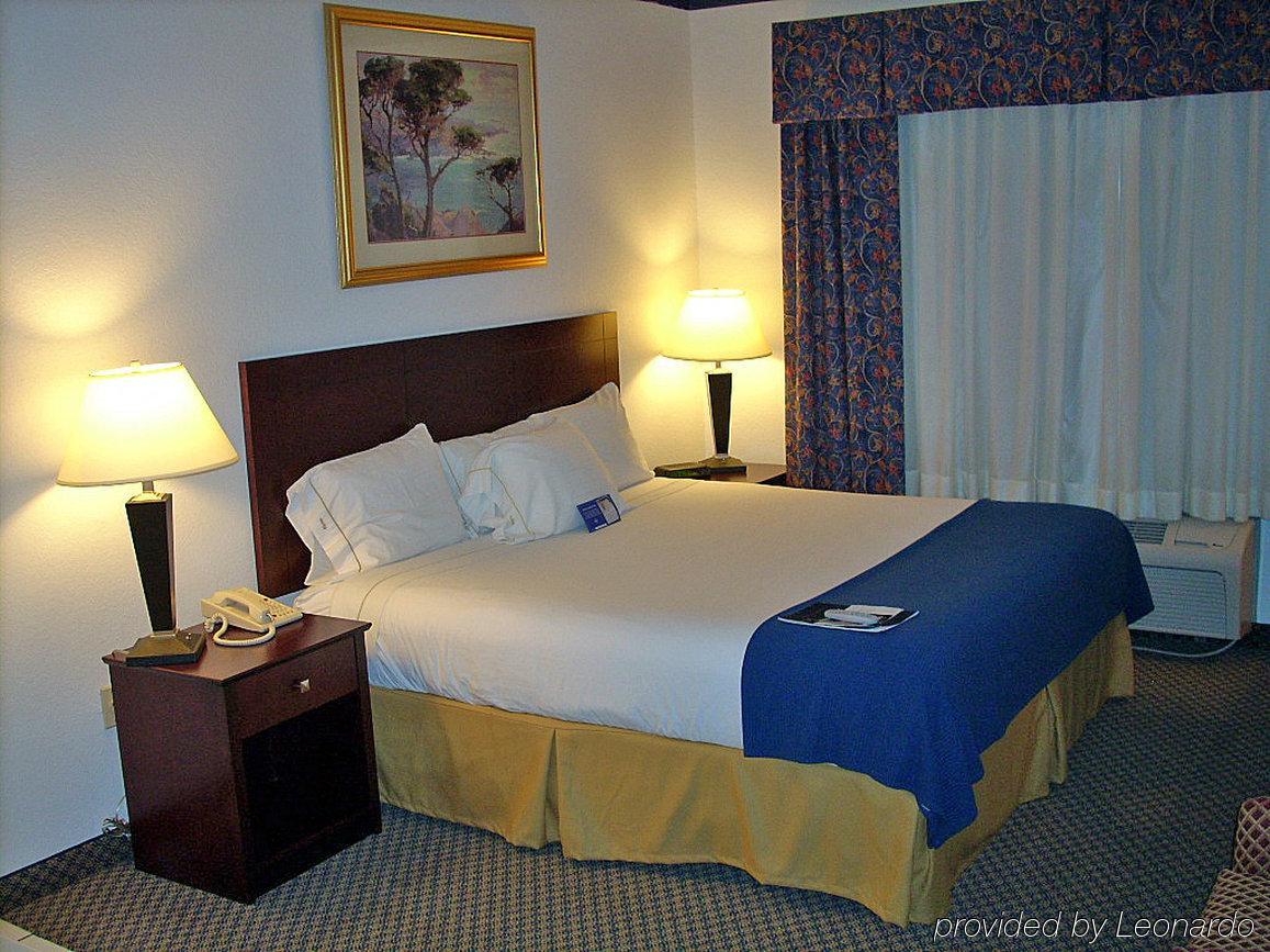 La Quinta Inn And Suites By Wyndham Элкхарт Экстерьер фото