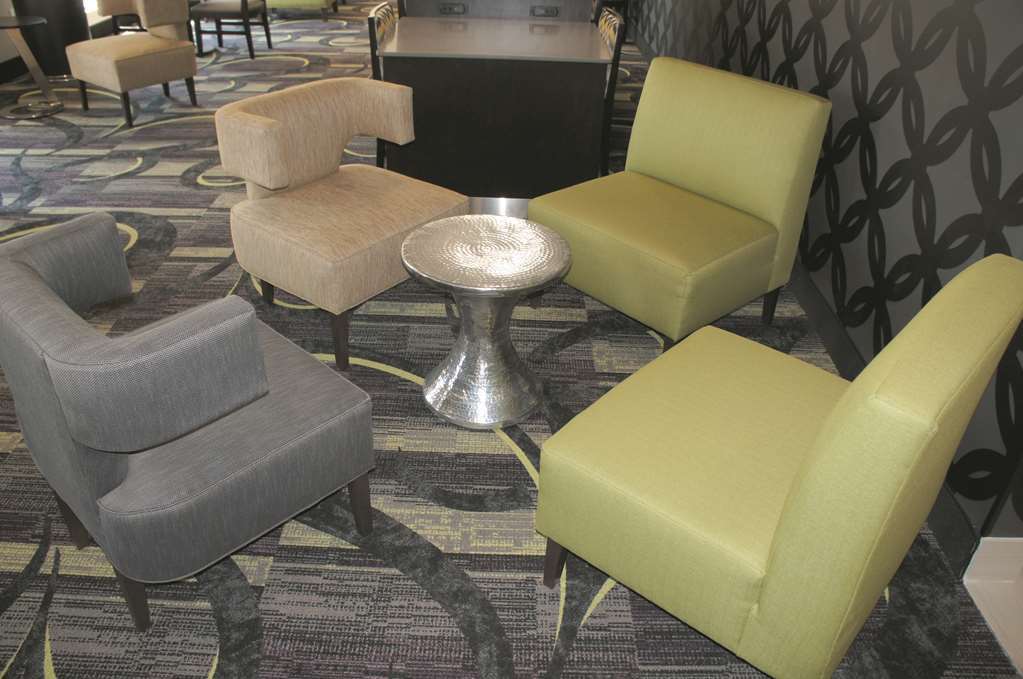 La Quinta Inn And Suites By Wyndham Элкхарт Интерьер фото