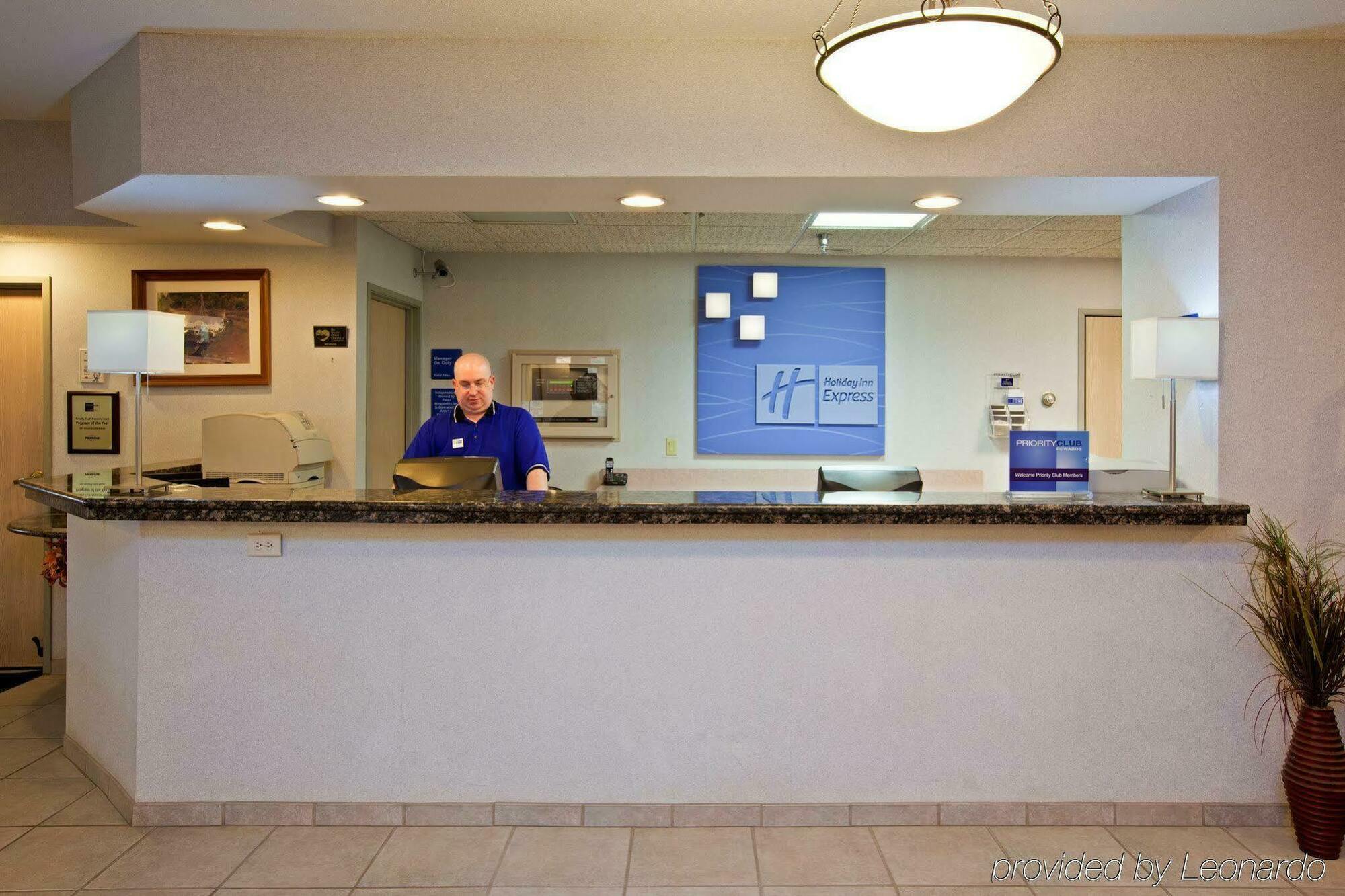 La Quinta Inn And Suites By Wyndham Элкхарт Экстерьер фото
